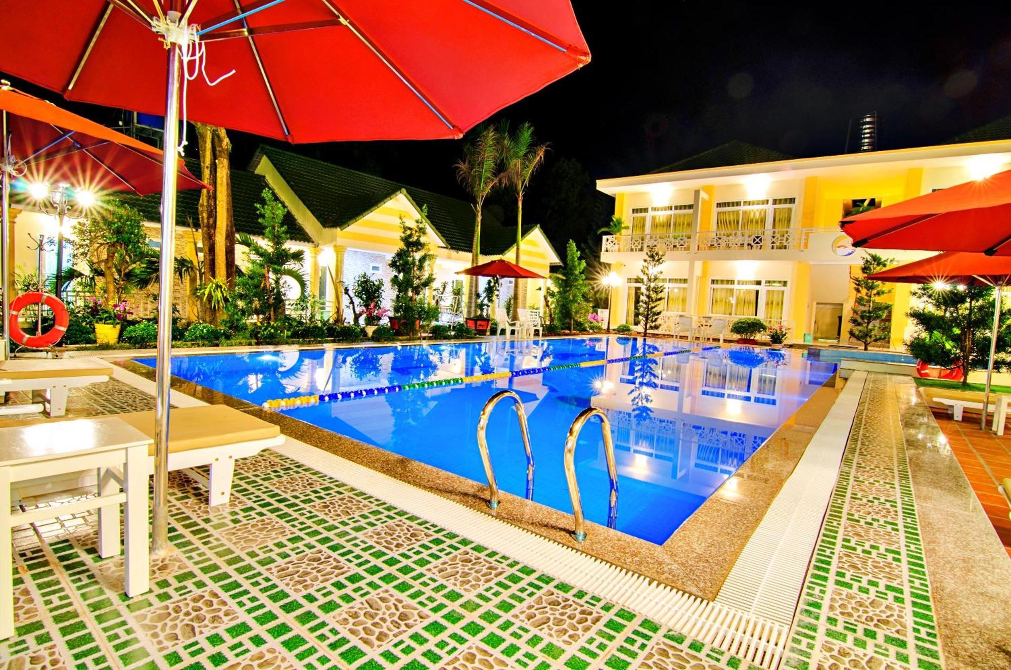 881 Lam Ha Pool Resort Дуонг-Донг Экстерьер фото